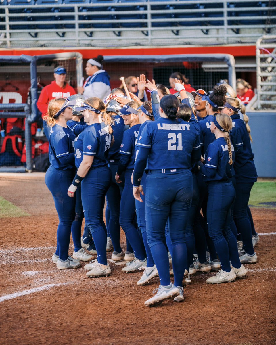 LibertyFlames's tweet photo. Celebrating the champions, the trailblazers, and the future stars. 💫

Happy National Girls and Women in Sports Day!

#NGWSD2024 https://t.co/vRopL65Yen