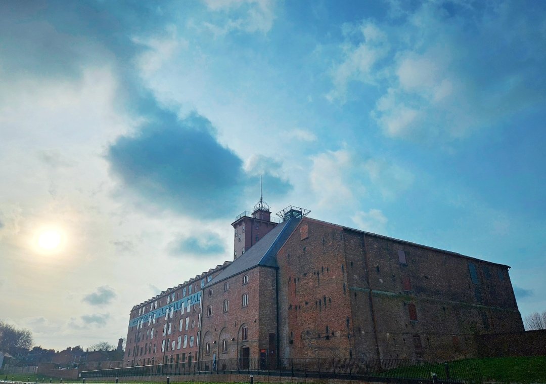 An enjoyable and thought-provoking day. A meeting with Reading Leaders at <a href="/SevernMulti/">Severn Bridges Multi Academy Trust</a> followed by time in <a href="/mount_primary/">Mount Pleasant Primary</a>. Huge thanks to all involved, particularly <a href="/BengeAlison/">Alison Benge</a> and <a href="/poppa_pig/">Andrew Morris 🏆19🏆6</a>, who were both very generous with their time. Thank you!