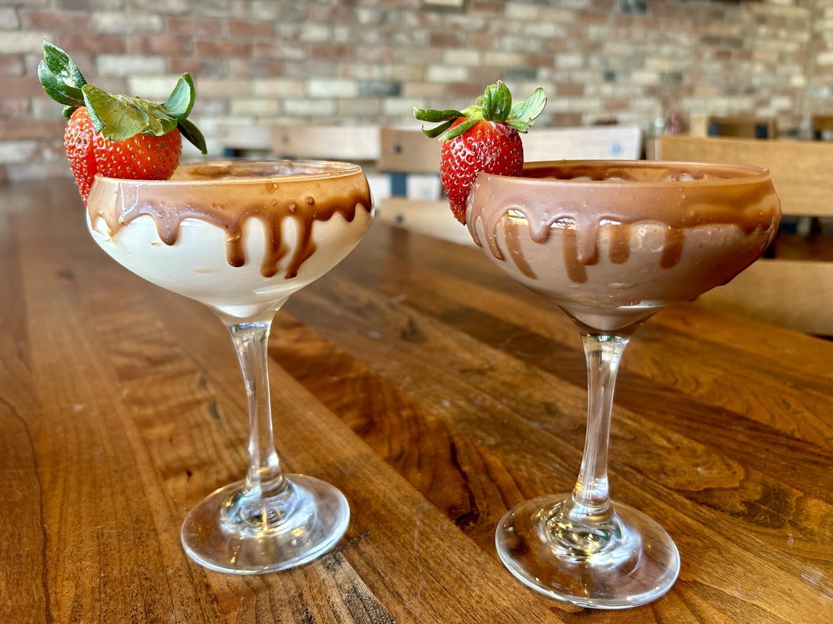 The "Swipe Right" Martini. #valentinesday #valentinecocktail