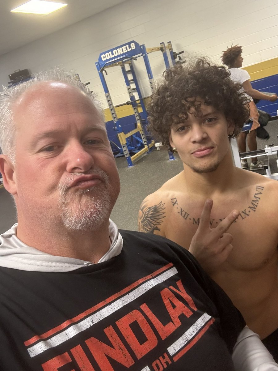 This guy!!! 🏋🏽✍️<a href="/KoryAllen/">Kory Allen</a> <a href="/UFOilersFB/">UF Football</a> <a href="/CassFootball/">Cass Colonel Football</a> <a href="/GHSFdaily/">GHSF Daily</a> <a href="/KevinHendersxn/">Kevin henderson</a>