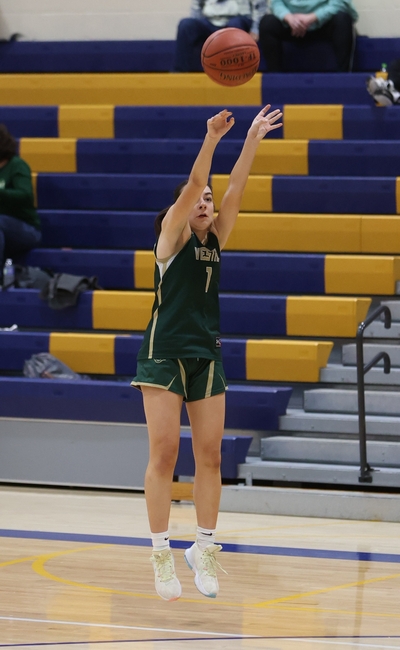 Broome County Sports Report (@bc_sportsreport) on Twitter photo GIRLS BASKETBALL: <a href="/vestalgbball/">Vestal Girls Basketball</a> SHAKES UP STAC METRO DIVISION RACE WITH WIN OVER <a href="/JCAthletics/">JCAthletics</a> ... bcsportsreport.com/index_get.php?… GIRLS BASKETBALL: <a href="/vestalgbball/">Vestal Girls Basketball</a> SHAKES UP STAC METRO DIVISION RACE WITH WIN OVER <a href="/JCAthletics/">JCAthletics</a> ... bcsportsreport.com/index_get.php?…