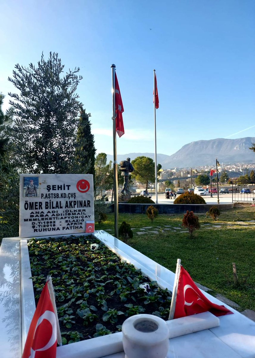 Vatan için canını feda eden şehitler, milletin kalbinde ebediyen yaşar. Ahirete doğuşunun 6. yılı kutlu olsun, mekanın cennet olsun abim. 🤍🥀 #şehitömerbilalakpınar