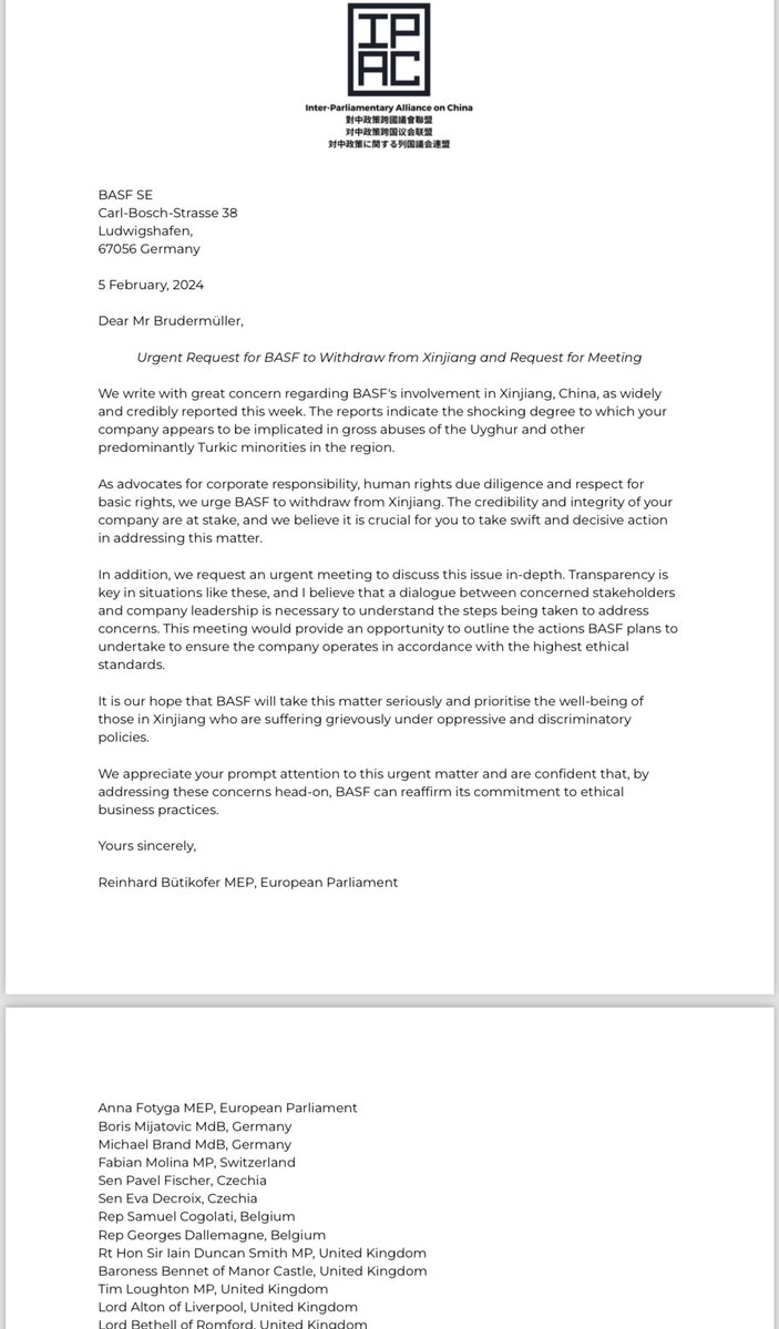 (1/2) 🇨🇳🇩🇪 Eine Gruppe von 31 <a href="/ipacglobal/">Inter-Parliamentary Alliance on China (IPAC)</a>-Parlamentariern aus mehreren Staaten fordert die #BASF zum Rückzug aus #Xinjiang auf, u.a. die MdBs Michael Brand (CDU) und <a href="/borismijatovic/">Boris Mijatovic</a> (Grüne). Hintergrund sind Recherchen von <a href="/miriamsteimer/">miriam steimer</a> und <a href="/schorselysees/">Georg Fahrion</a> in #China.
