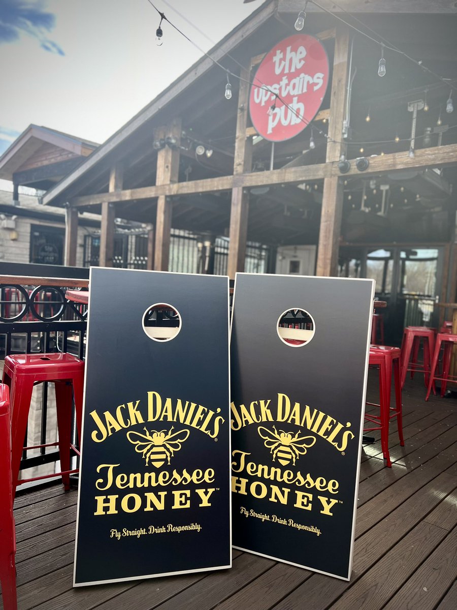 UpstairsPub_IU's tweet photo. For those that participate : here's tonight's Grand Prize for @MusicVideoBingo 

Many thanks to the fine folks from @JackDaniels_US for the gift; QR Codes open at 8:30. Games begin at 9p with your host @ThatDudeUnique https://t.co/TZix1ysEjB