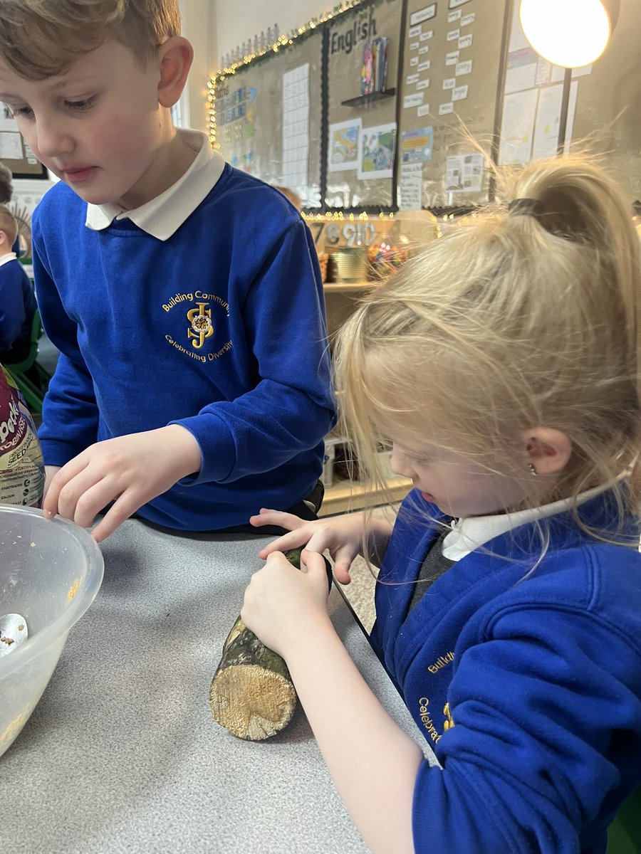 stjosephskly's tweet photo. #teamolive had a session with Sam @Stocksfield and learnt how to make bird feeders. We then drilled them and added a hook. Finally adding birdseed and peanut butter for the birds @SJKdt @SJKmentalhealthweek https://t.co/3FvxaaevZZ