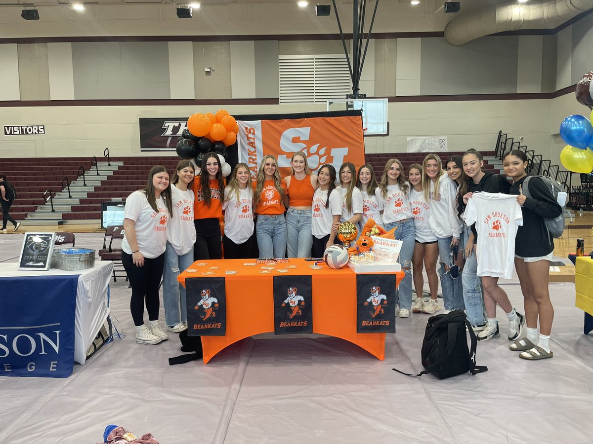 She’s signed and ready to go. We’re so proud of you <a href="/TalanDodson/">talan.dodson</a>