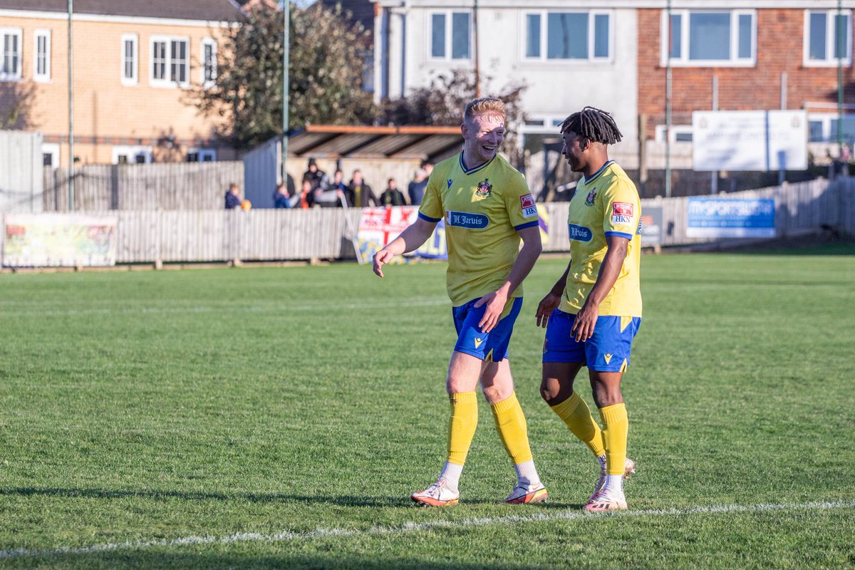 🗳️The votes are in and the top 7️⃣ contenders for Fans 1st Team Player of the Season are:

🟡 <a href="/bosher1990/">adam boyes🏴󠁧󠁢󠁥󠁮󠁧󠁿</a>
🔵 <a href="/benbeals6/">Ben Beals</a>
🟡 <a href="/CurtisRound11/">Curtis</a>
🔵 Dan Myers
🟡 <a href="/ChimaliloDonald/">Donald Chimalilo</a>
🔵 <a href="/EddieChurch_/">Eddie Church</a>
🟣 <a href="/JohnnyYaq24/">JohnnyYaq</a>

Join us at 19:30 in the Clubhouse Friday where we reveal the winner!