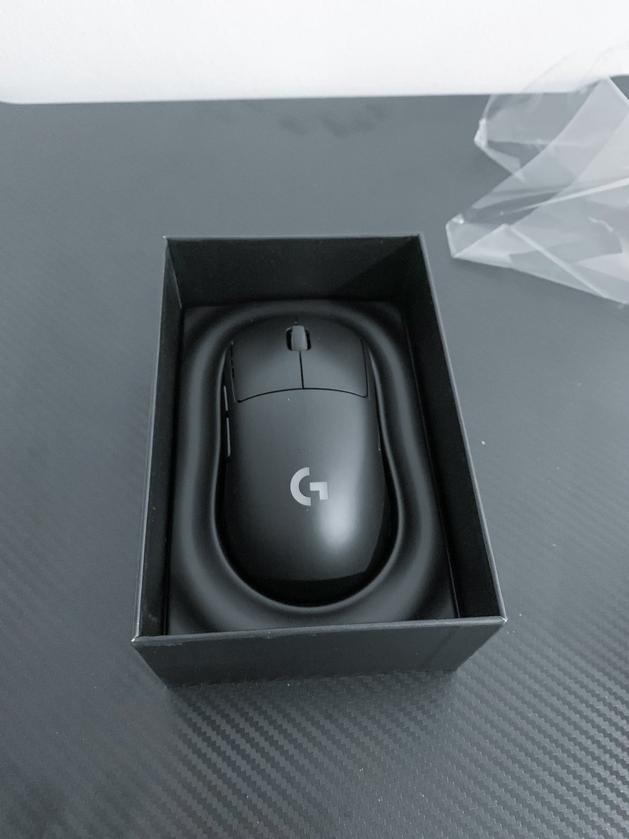 ArtistIsma's tweet photo. Big shoutout to @moistyross for the awesome mouse gift🖱️Can't wait to put it to good use! Thanks a ton! 
@PixelmonHub #Grateful #Pixelmon #MON https://t.co/EgFNPxEyKo