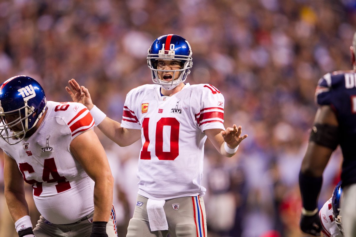 brgridiron's tweet photo. Is Eli Manning a Hall of Famer?

📈 2x Super Bowl champ
📈 2x Super Bowl MVP
📈 57,023 pass yards (10th all-time)
📈 366 pass TDs (10th all-time)
📈 210 straight starts (10th all-time)
📉 117-117 career record
📉 Only 4 Pro Bowls
📉 0 All-Pros
📉 244 INTs (12th all-time) https://t.co/WamNLHgH4J