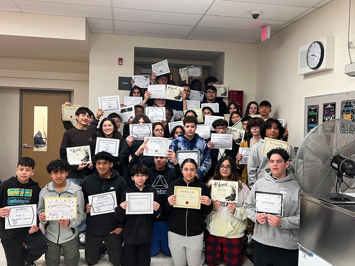 Leunig_Edu's tweet photo. Marking Period 2 Awards

#boundtoastound #middleschool #cmsknights https://t.co/rm1bmPVJiy
