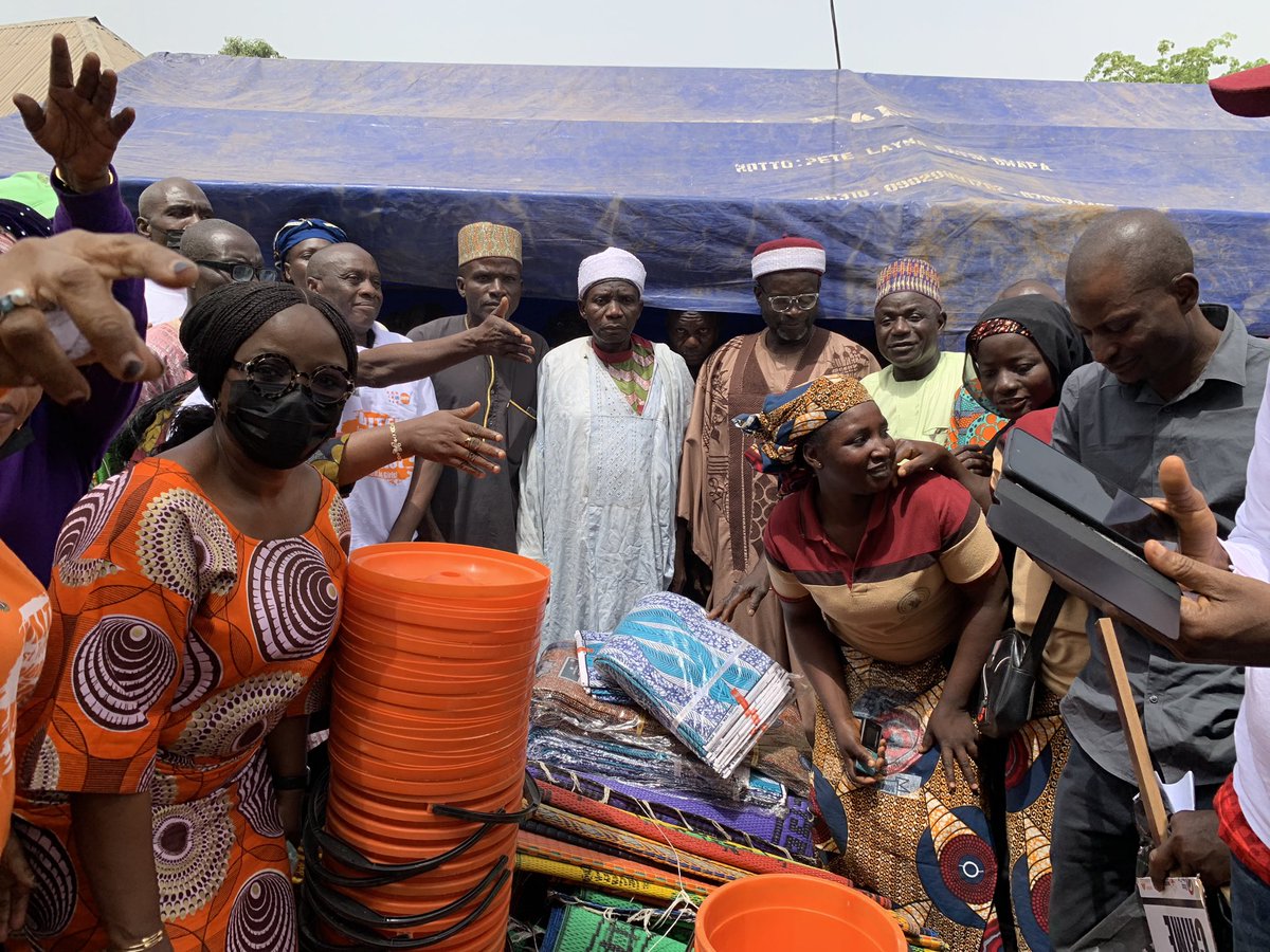 CHESIDS1's tweet photo. @CHELD_NG @YALINetwork @yncsd @Fmohnigeria @UNFPANigeria @stopthecut2030 @WHONigeria Social and health needs of FGM survivors must be addressed through universal access to quality social and health services.

The coalition provided incentives to support the community as the continue #ZeroTolerance to FGM and GBV.

#Empowerment
 #EndFGM https://t.co/nLzq36z1eS