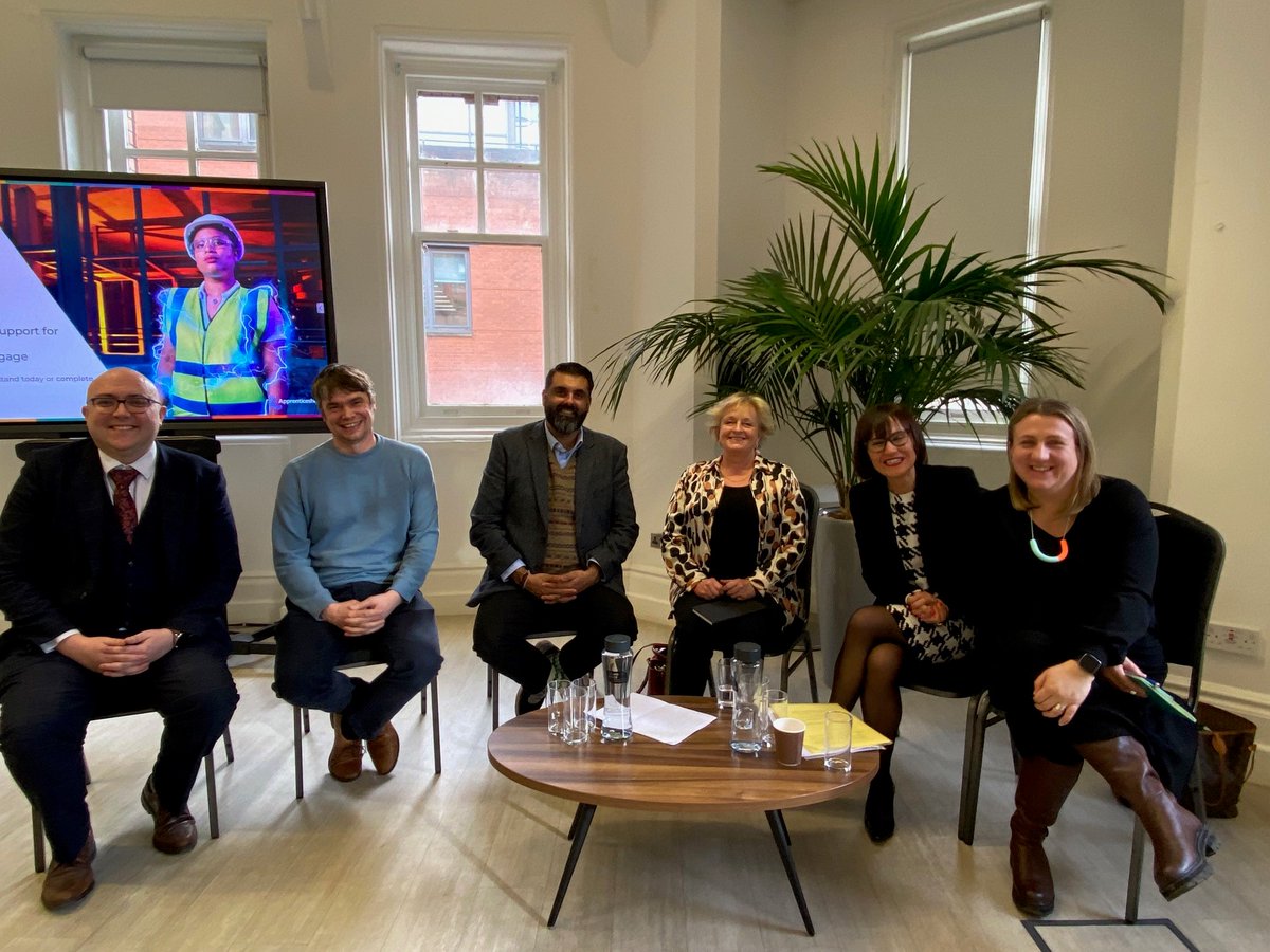 Today we hosted an ‘unlocking apprenticeship and business support’ event with organisations in Greater Manchester. Over 20 leaders attended to learn about support for onboarding apprentices, upskilling staff, and programmes for leadership and business growth. #NAW2024