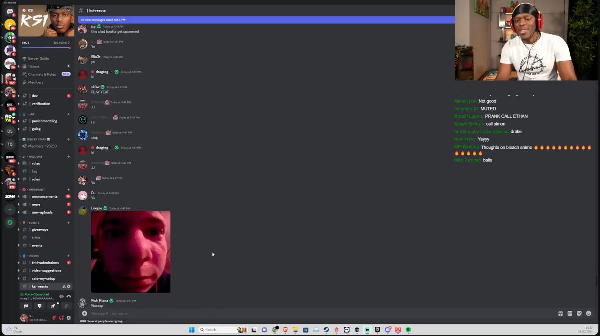 loopiealt's tweet image. Very happy to have some screen time on @KSI's first ever stream.