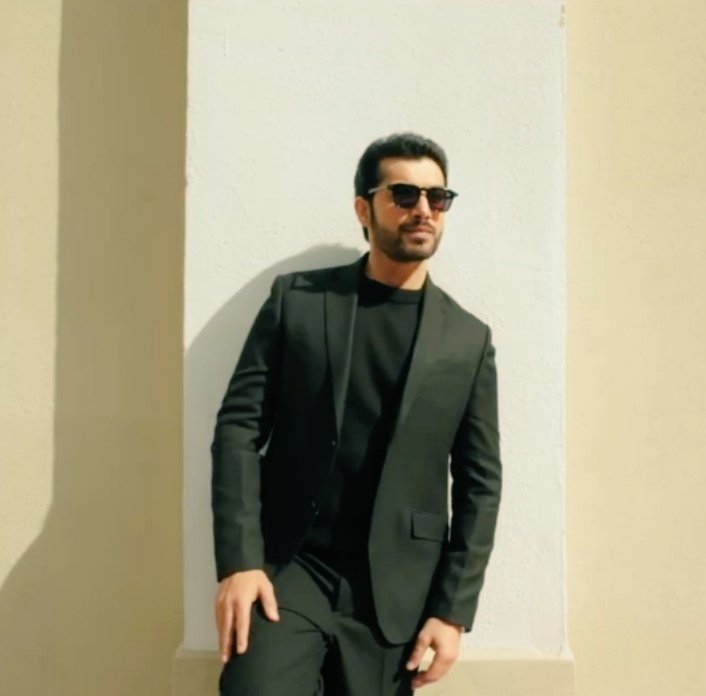 ChandaVarma13's tweet photo. This is virtual gift for his fan's on valentine's day ❤️❤️
#SharadMalhotra https://t.co/srWjlBQpfH