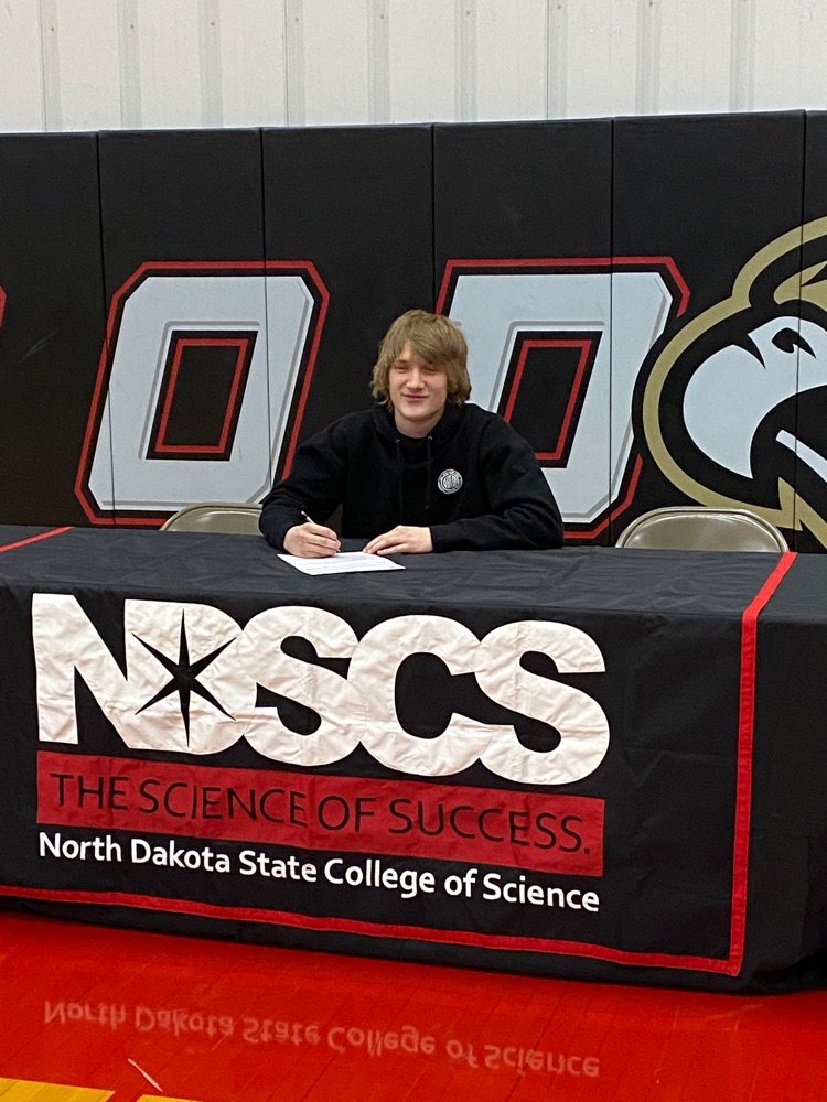 LPSWarbirds's tweet photo. Congratulations Levi Kackman on your commitment to playing football at NDSCS! https://t.co/JI5vfuD3by