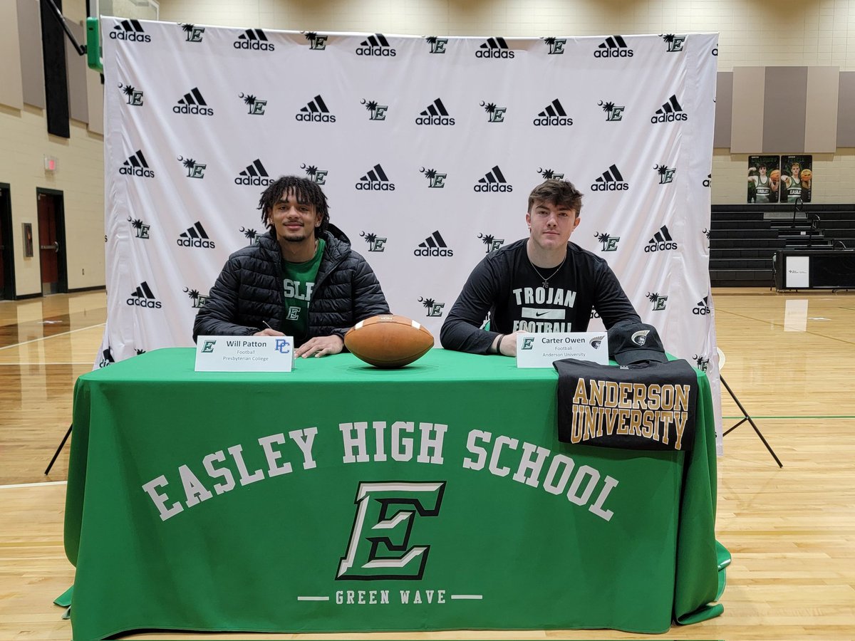 EHS_GamedayLIVE's tweet photo. Congrats to Green Wave Football Players Carter Owen (Anderson) and William Patton (Presbyterian) for signing today! #waveforever https://t.co/8JytrqnC11