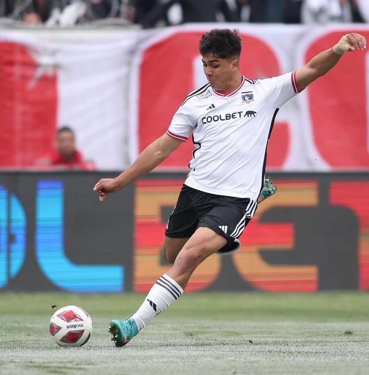 Damián Pizarro se podría perder la final ante Huachipato. El delantero de los albos se encuentra en Italia realizándose los chequeos médicos para transformarse en jugador de Udinese. Desde el cuerpo técnico de Colo-Colo confían que el delantero estará disponible <a href="/Deportes921/">Deportes en Agricultura</a>