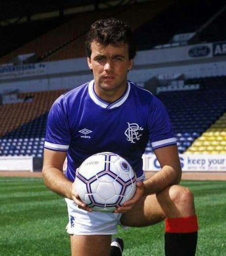 “I only support two teams; Rangers and whoever is playing Celtic.” 

- The late Davie Cooper. 💙