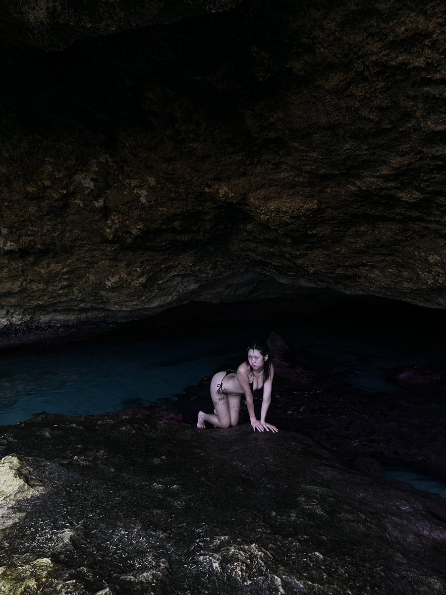 backpackitten's tweet image. So aquarius of me