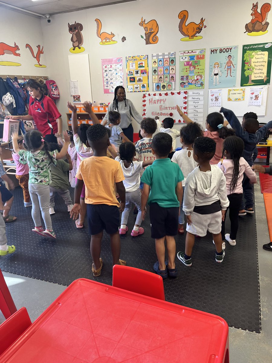 Teachers CAN and Parent Power pledged to read aloud to children one of the Nal’ibali story that is dedicated to World Read Aloud Day (WRAD) 2024. 

Today, we had the opportunity to read to pre-school children the story of 'The Lost Kitten' by Stacey Fru. 

#wrad #qualityeducation