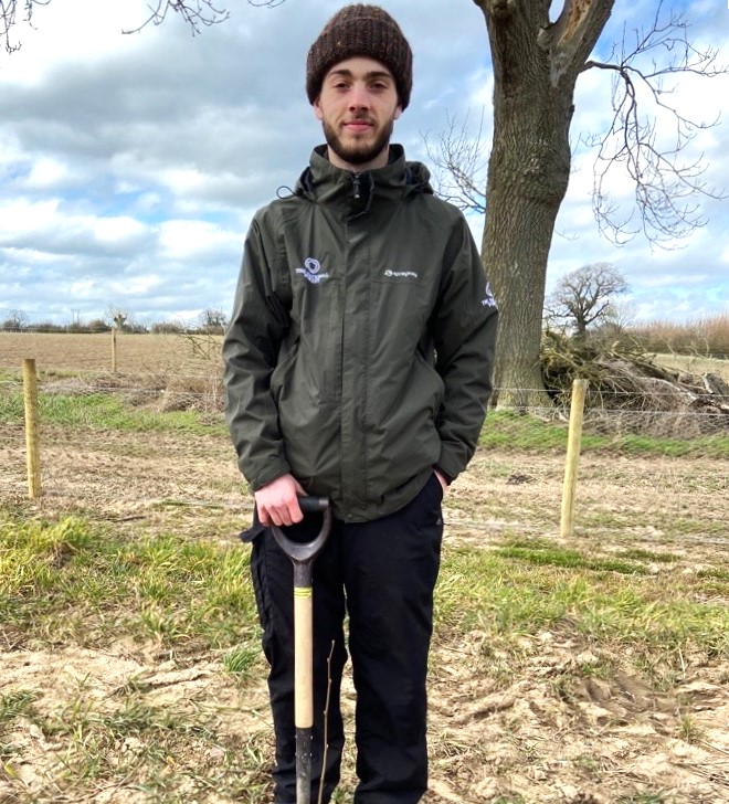 🌟This #NationalApprenticeshipWeek we're celebrating our Apprentice Forest Operative, George Green, who after completing his apprenticeship in the National Forest, has now been offered a full-time position with local forestry contractor. 👏🌳 Read more: tinyurl.com/52z4cv3a