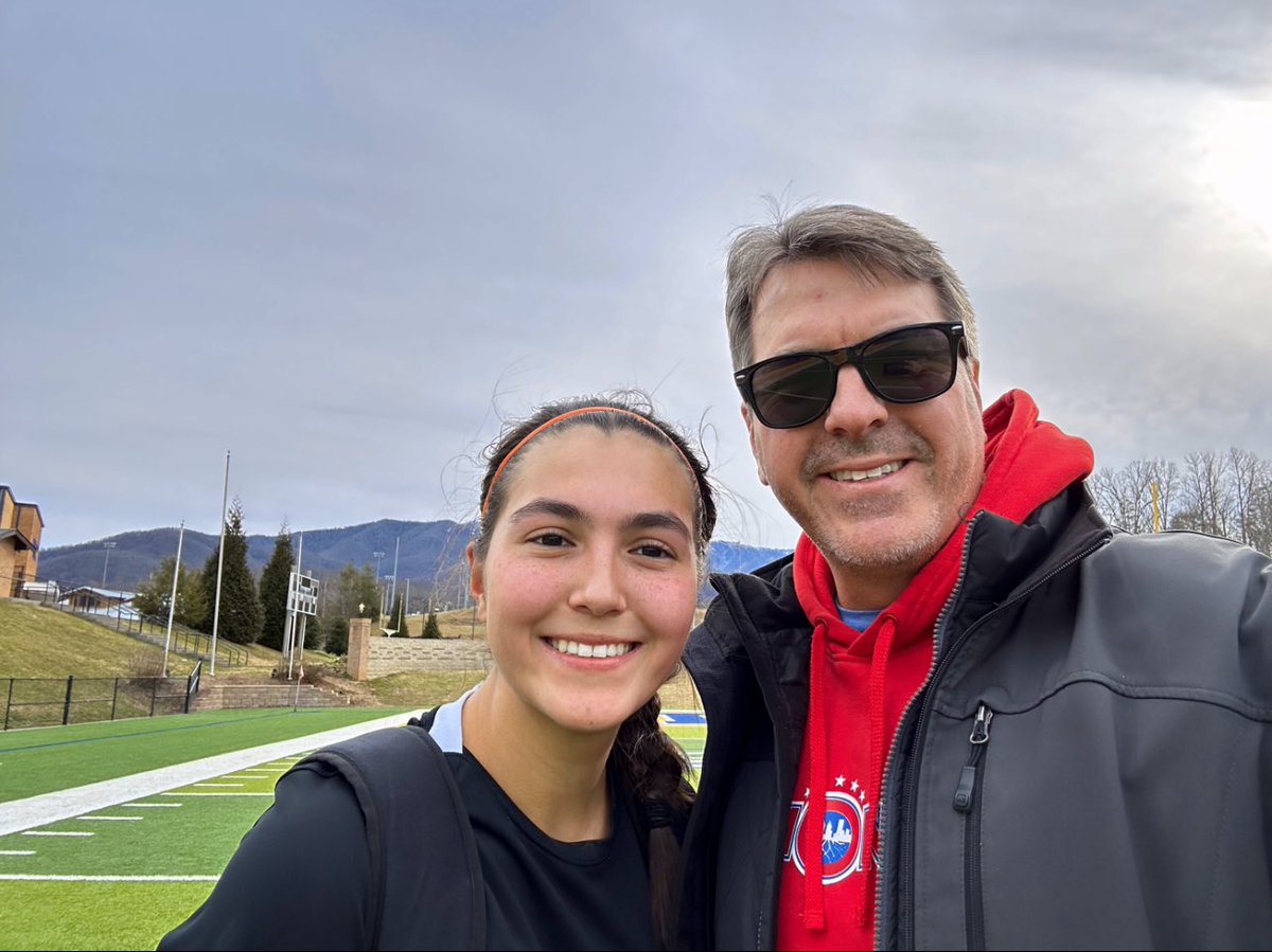 Ah, Gatlinburg… What an incredible time with @GiannaGCollier in Tennessee this past weekend at the 2024 Southeast Girls College Showcase. It was emotional to support her in the final games of her travel soccer career. Excited to watch her next transition to the College pitch! ⚽️