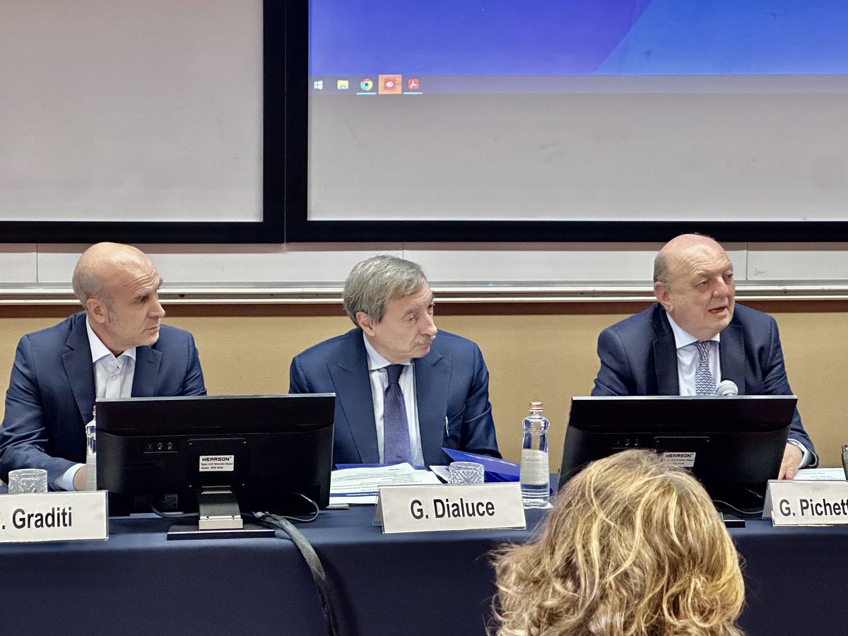 ENEAOfficial's tweet image. Visita nel Centro ENEA di Frascati del Ministro Gilberto #Pichetto Fratin. Presenti, tra gli altri, il Presidente Gilberto #Dialuce, il DG Giorgio #Graditi, il Direttore del dipartimento Nucleare Alessandro #Dodaro e il Presidente di #DTT-SCARL Francesco #Romanelli
@mase #fusione