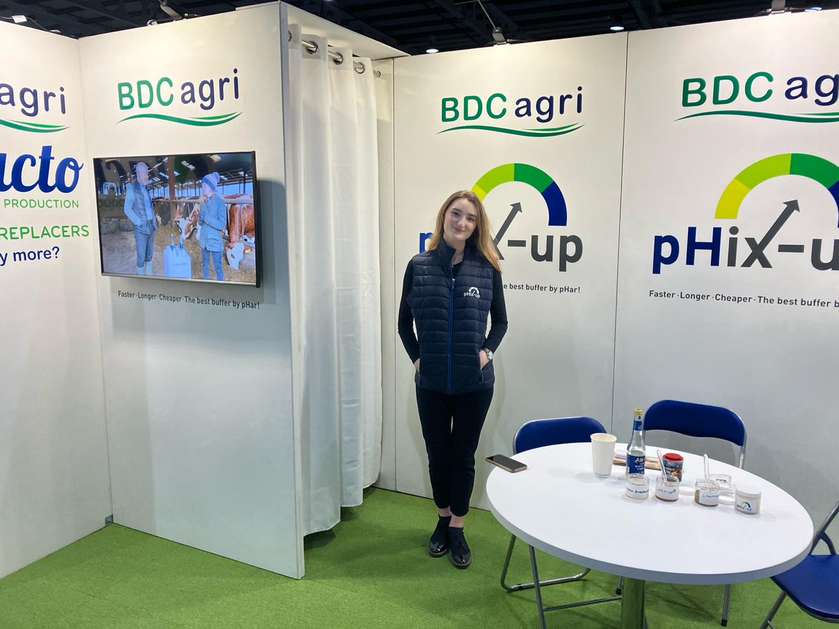 No lunch break for us here at <a href="/Dairy_TechUK/">Dairy-Tech</a> Stand B136 - it's all go! Do drop by to find out about our great value, high quality #calfmilkreplacers, as well as #pHixup and our other #SuperCow products. #dairytech24 🐄🐄🐄🐄🐄🐄