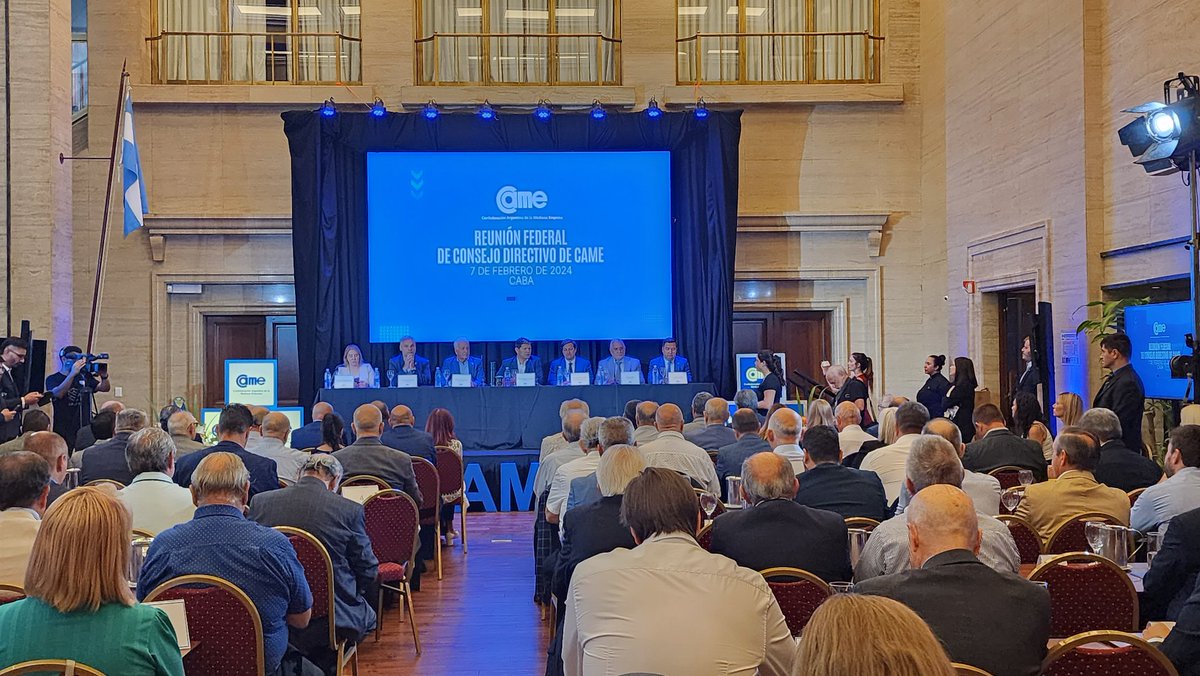 redcame's tweet photo. Inicia la reunión federal de #CAME con la participación de representantes de todo el país 🇦🇷 y la presencia de @FBlancoM, subsecretario de Defensa al Consumidor y Lealtad Comercial, para analizar la actividad del sector y acordar una agenda de trabajo que impulse el consumo.

#EsConLasPymes