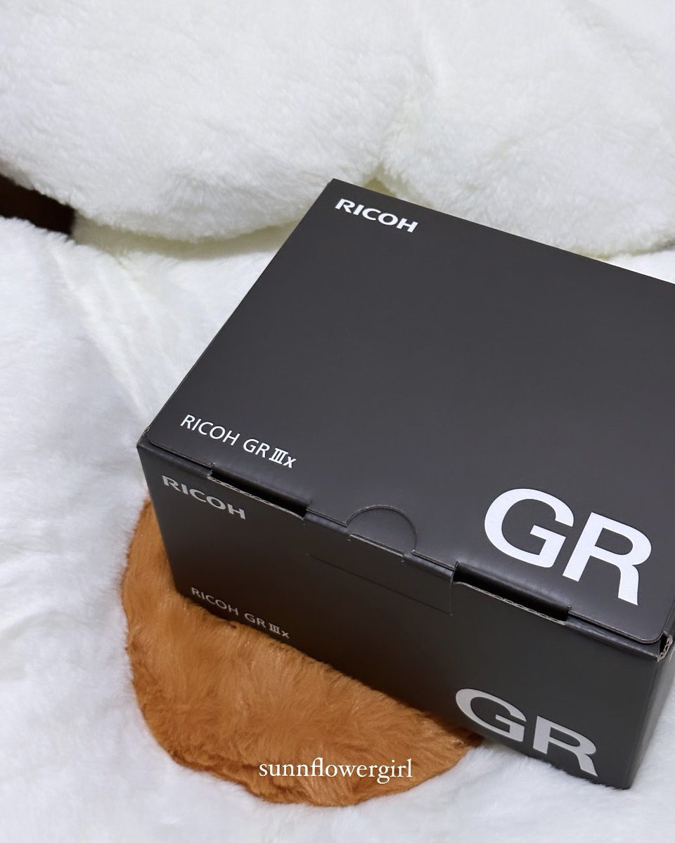 sunnflowergirl's tweet image. ลูกสาวคนใหม่มาละ 😅 ใครอยากได้รีวิวการใช้งานแบบคนเล่นกล้องไม่เป็น + ถ่ายแค่พอทเทรต / คาเฟ่ บ้างมั้ยย เดี๋ยวลองใช้แล้วมาเล่าให้ฟังคับ