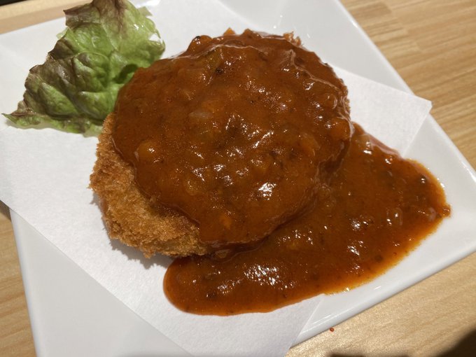 今日食べた品々、、、腹一杯すぎるし口がニンニク臭くて幸せ一杯すぎる🧄 https://t.co/8OrFhcTLKg