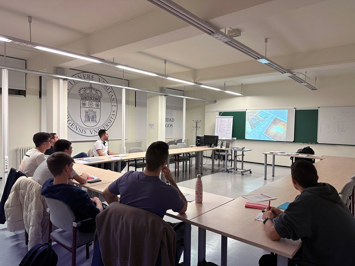 La semana pasada nos trasladamos hasta Burgos, a la Escuela Politécnica Superior para impartir una formación de seguridad en el uso máquinas 👨🏼‍🏫🏗
¡Gracias por acogernos!
