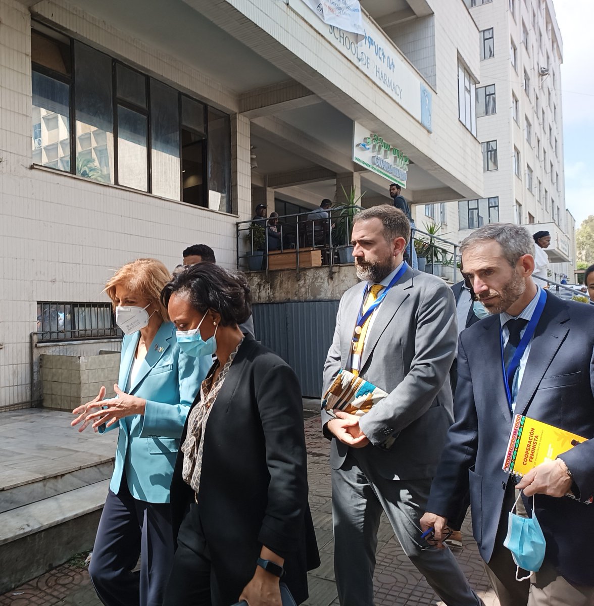 AecidEtiopia's tweet photo. 📅Today, Feb 7th, EU Commissioner for #Health and #FoodSafety, @SKyriakidesEU visited Tikur Anbessa Hospital, witnessing efforts being implemented by @AecidEtiopia, @AICSAddisAbeba and @EUinEthiopia as part of the Joint European Initiative to Strengthen Medical Specialization. https://t.co/LMshjV4AsB
