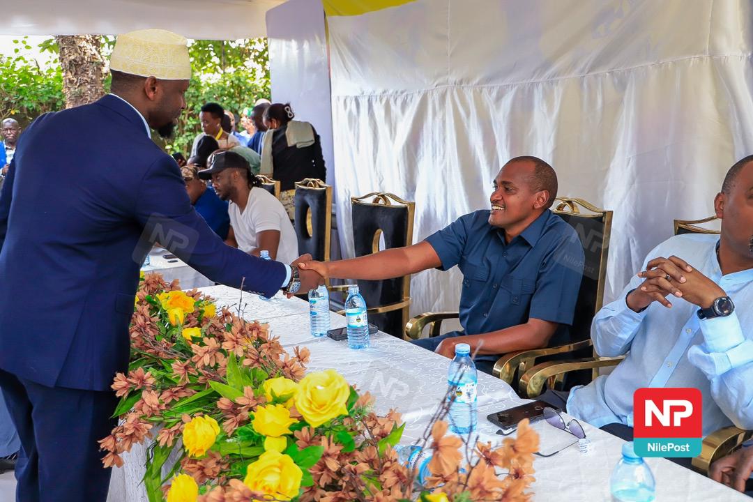 FrankTumwebazek's tweet image. Thank you #TeamMK  ( @DaudiKabanda  @BalaamAteenyiDr @MKatungi ) for inviting me at the unveiling of the new civic organisation called Patriotic League of Uganda ( @PatrioticMK ).
Patriotism is a civic duty &amp;amp; constitional obligation of every citizen.  Indeed Gen @mkainerugaba