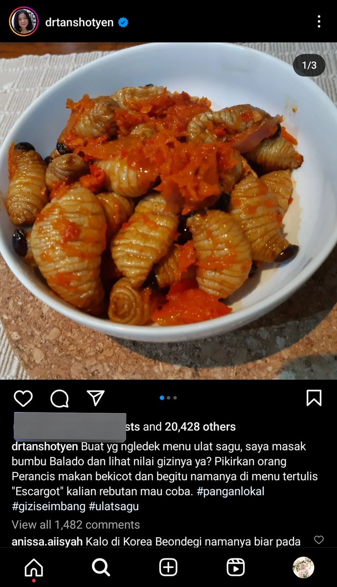 Rahayusltari's tweet photo. @dillawwwww Pas bgt liat postingan dokter ahli gizi ini, justru ternyata ulat sagu kandungan gizinya baik tdk seburuk yg dibayangkan 🥹 https://t.co/O0PENwTUxR
