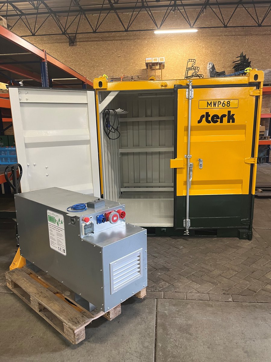 We gaan verder met het elektrificeren van onze mobiele werkplaatsen! Het aggregaat is geschikt gemaakt voor 3 fasen. We kunnen dus ook gewoon lassen!

Meer weten? We staan momenteel op de Infra Relatiedagen (stand 717).

#Sterkbv #InnoverendFunderend #ZeroEmission <a href="/INFRA_EH/">Infra Relatiedagen</a>