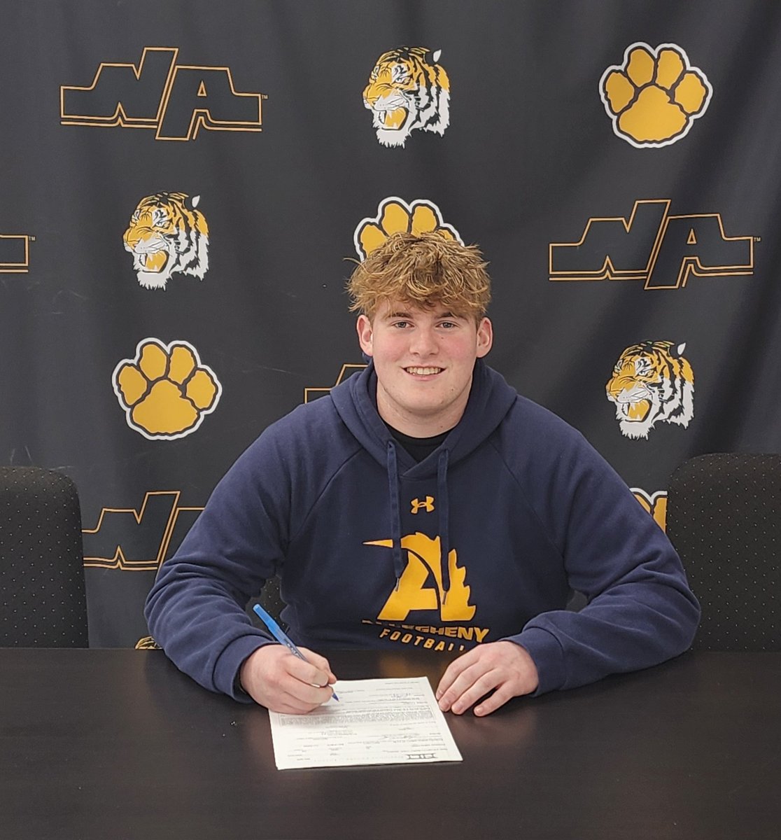 NA Football T4L tweet media