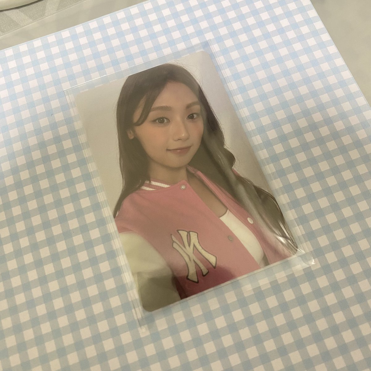 naki_yeon's tweet photo. #rawrjeromyfeedbacks
tysm @rawrjeromy hehe finally hyeonju pc haver <33 grabe yung sparks ๐ญ tysm for bringing her homee https://t.co/4C4vsc9vUm