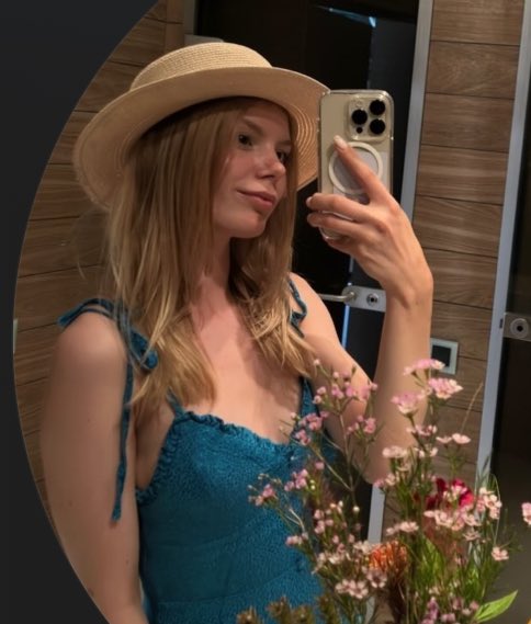 My ex cheated me with this girl https://t.co/L0wr61t4G0<a href="/tag/surgery"class="tags"><span>#surgery</span></a><a href="/tag/plasticsurgery"class="tags"><span>#plasticsurgery</span></a>