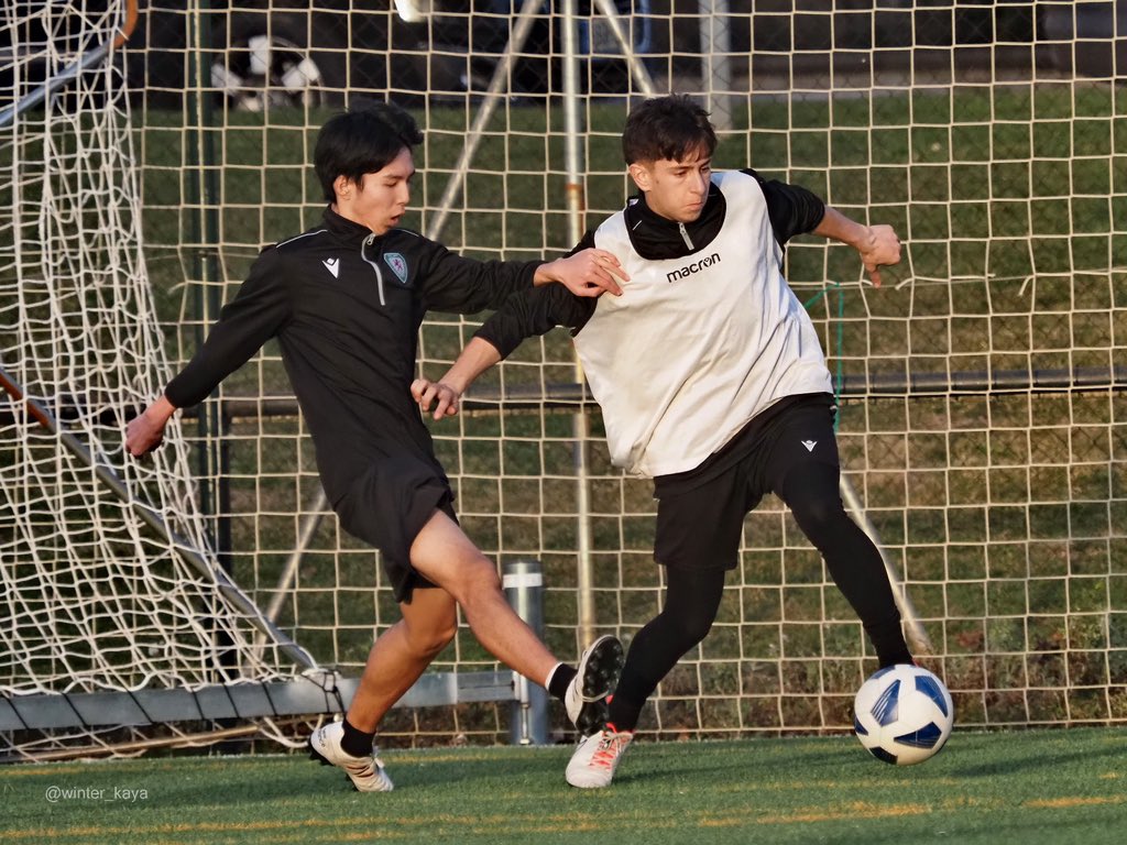 WakatakeGroupJP's tweet image. どんな未来が待っているのかわからないからこそ、どんなチャンスまずは挑戦することが大事です🤩

特にプロクラブは一人一人のポテンシャルや努力を重んじます✨

そんなチャンスへ一歩踏み出した2人のこれからの活躍が楽しみですね🔥

#AúpaCultu #immersionprograms
#VamosWakatake