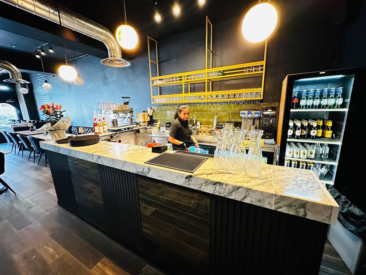 df20design's tweet photo. Burger Club #commercialkitchen #commercialkitchenequipment https://t.co/vxatwO0zPb