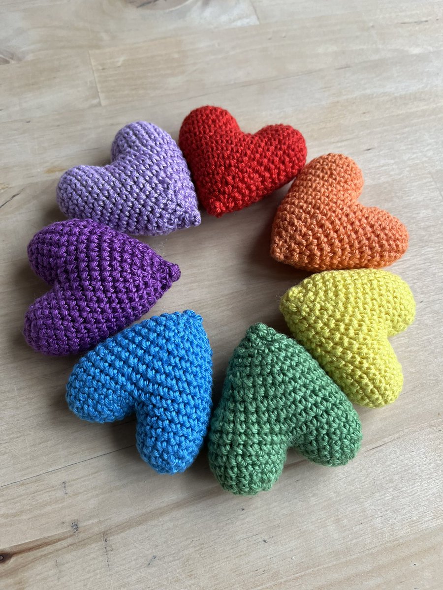 If you fancy sharing a bit of crochet love, pop over to my blog for a free step-by-step tutorial showing you how to make a cute amigurumi heart ❤️ #freecrochetpattern #freecrochettutorial makingstitches.co.uk/2024/02/07/ami…❤%EF%B8%8F/