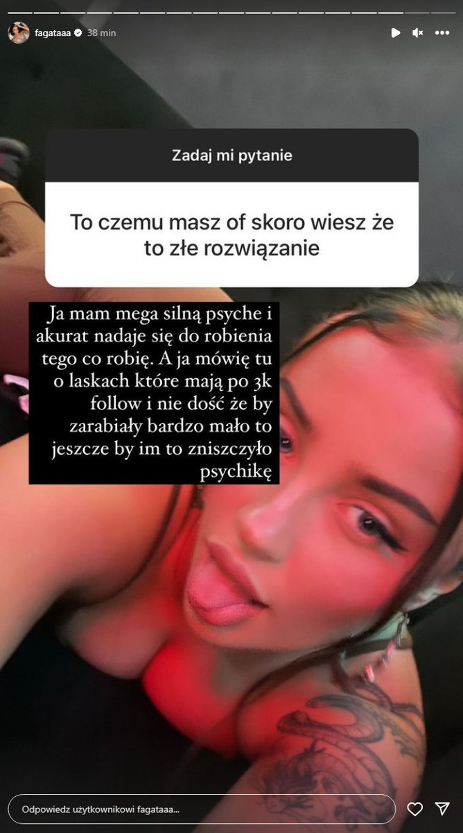 deZeZed's tweet photo. Fagata ostrzega młode dziewczyny przed zakładaniem Niebieskich Wiatraków.
- Nie opłaca się i można zryć sobie głowę, a później nie znaleźć normalnej pracy. https://t.co/et8leUWQzW