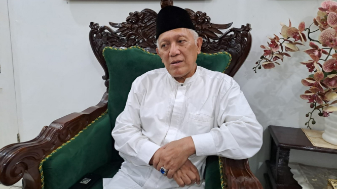 Tegas! Pesantren Tebuireng Jombang Bantah Dukung Prabowo-Gibran di Pilpres 2024 dlvr.it/T2Qt7z
