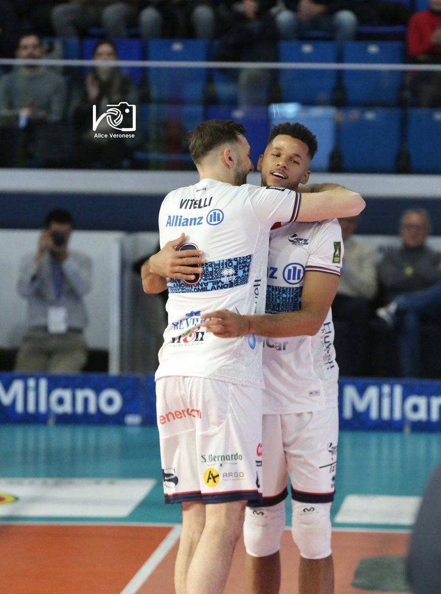 AliceVeronesePh's tweet photo. Regular Season Superlega
Allianz Milano vs Farmitalia Catania Volley
Focus on @powervolleymilano
#MilanoCatania #pallavolo #volleyballplayer #sport
#sportphotography #yukiishikawa
#fotografiasportiva #volleyball #powervolley https://t.co/4IdqghESw4