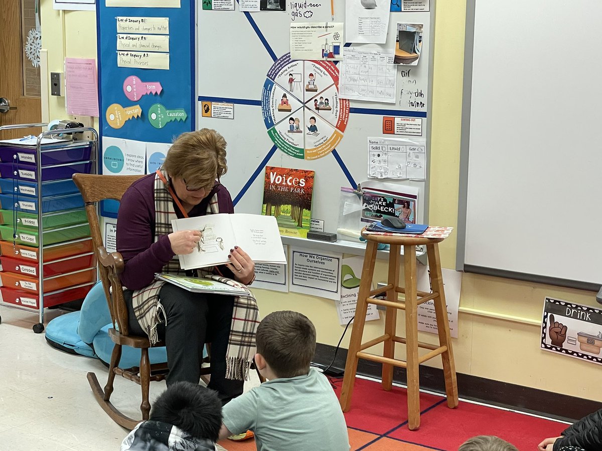 OverlookReading's tweet photo. Guest Readers are helping us celebrate World Read Aloud Day! #overlookreads https://t.co/Q3OXXtxIXy