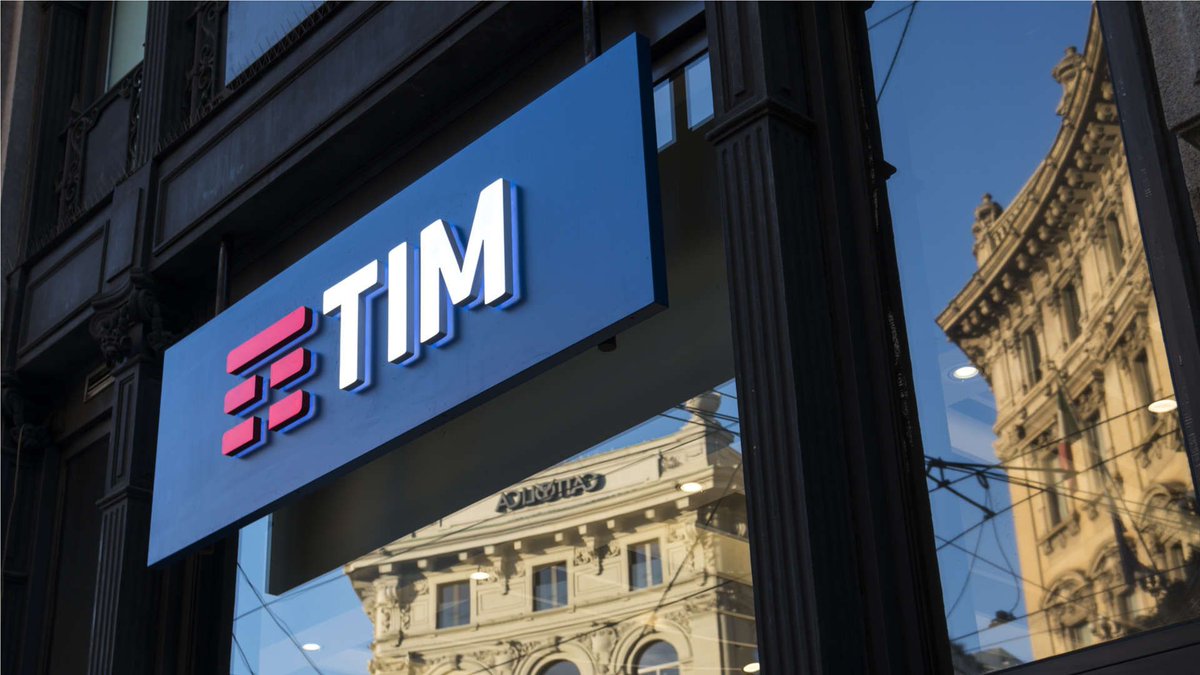 Cor_Com's tweet photo. #Tim, sindacati insoddisfatti su #Servco. Su vendita #Sparkle trattativa con il #Mef. Resta alta l’attenzione di Slc, Fistel e Uilcom sul fronte occupazione a seguito dell’incontro con i ministri Urso e Calderone. https://t.co/m9KFv6NB3u https://t.co/n4yM8OLteV