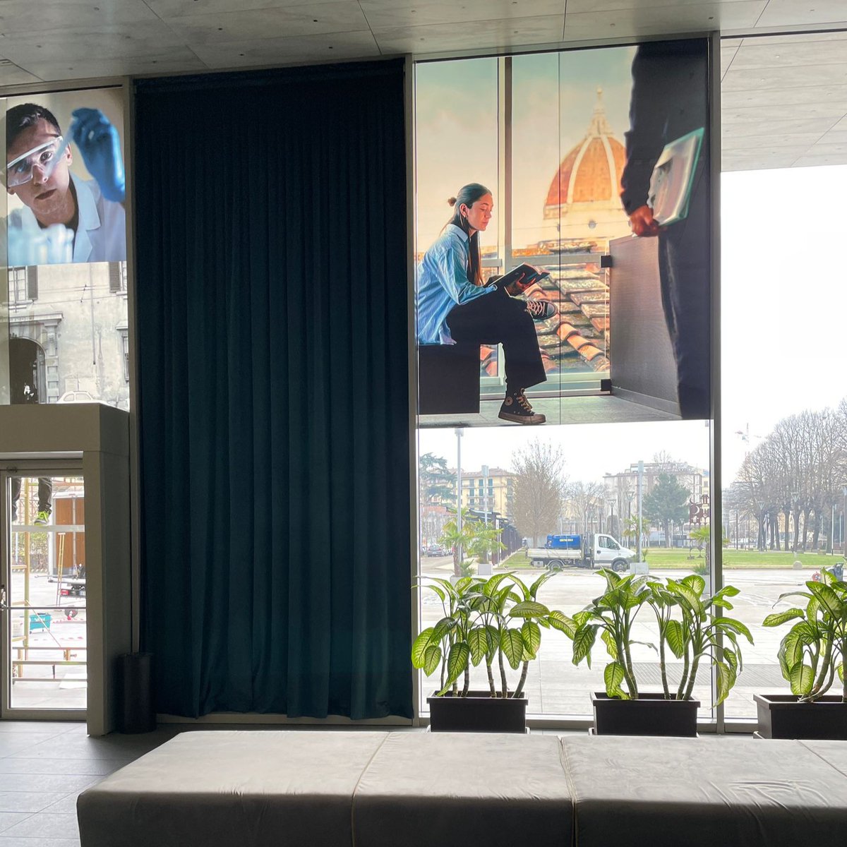 Università di Firenze (@uni_firenze) on Twitter photo #100Unifi | Fervono i preparativi al <a href="/maggiomusicale/">Teatro del Maggio</a> per la cerimonia di inaugurazione dell'anno accademico 2023-24 che si terrà domani, giovedì 8 febbraio, alla presenza del Presidente della Repubblica
👉Segui la diretta streaming a partire dalle 11! #100Unifi | Fervono i preparativi al <a href="/maggiomusicale/">Teatro del Maggio</a> per la cerimonia di inaugurazione dell'anno accademico 2023-24 che si terrà domani, giovedì 8 febbraio, alla presenza del Presidente della Repubblica
👉Segui la diretta streaming a partire dalle 11!