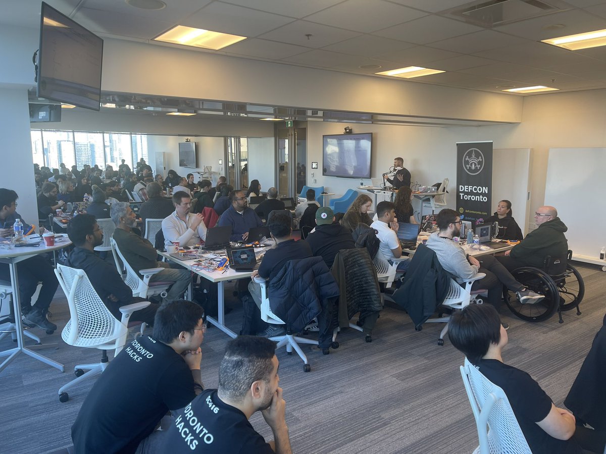 This past weekend, 100+ DC416 members gathered at EY Tower to participate in our first ever Hardware Hacking Workshop led by @d1gitalandrew! Participants learned how to physically access a Router’s firmware using various Hardware Hacking tools, 1/2