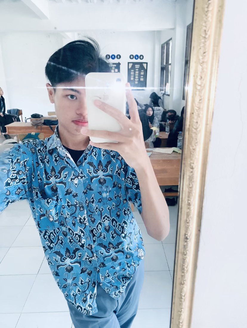 abis ngestalk jgn lupa sikirinsut